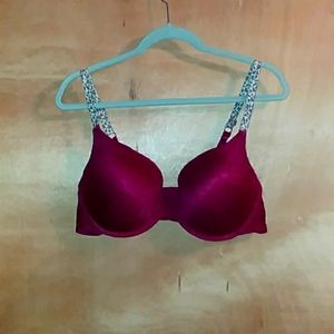 Women's size 40D bra